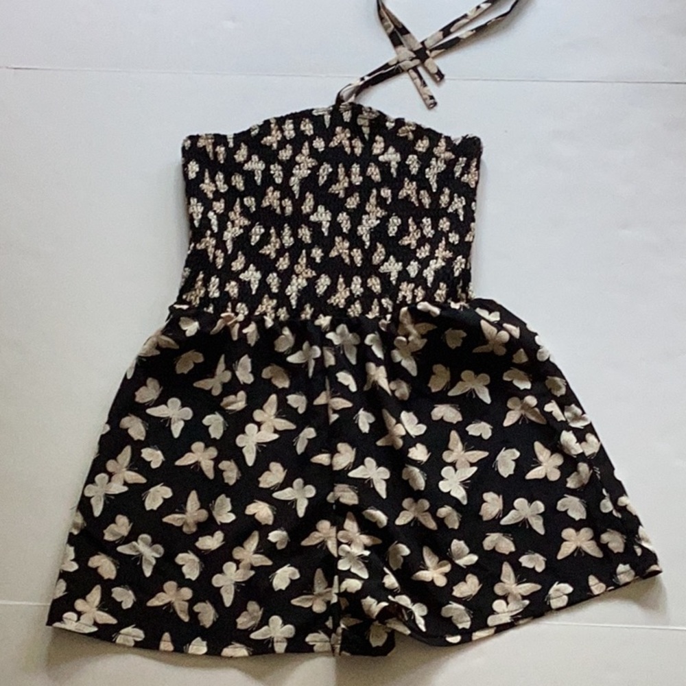 EUC Lily Rose Womans smocked halter romper size M